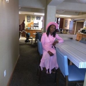 Meet your Posher, Fatma